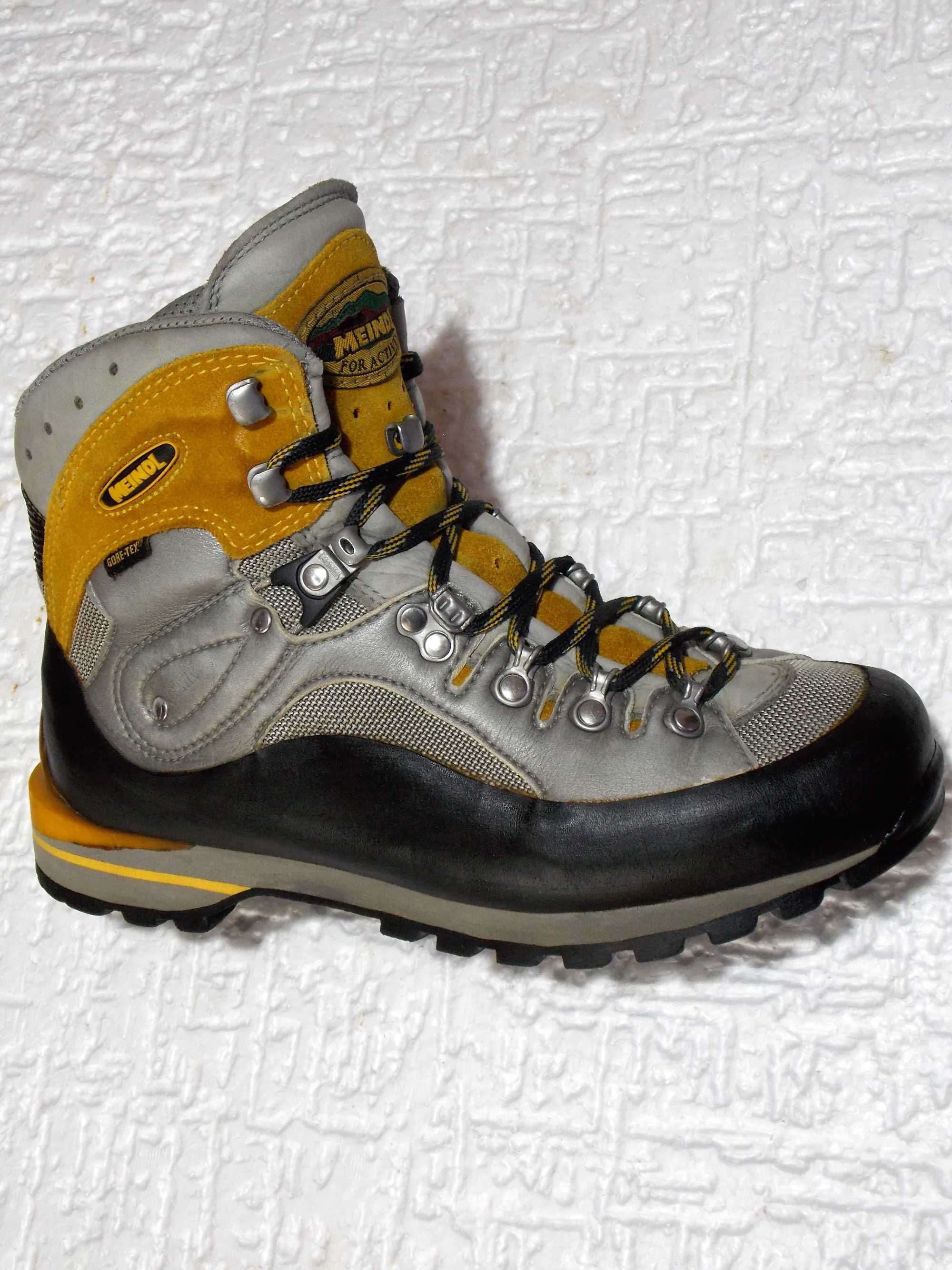 bocanci MEINDL 37,5 goretex,vibram,munte,alpinism iarna,impermeabili