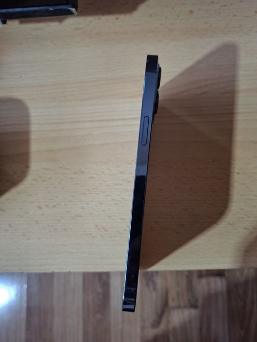 Vând iPhone 12 Pro Max