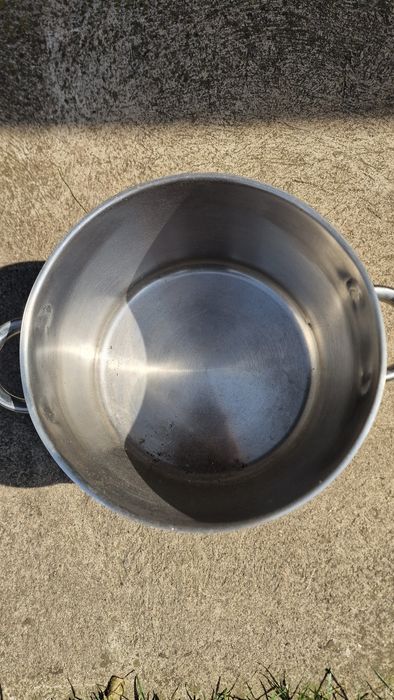 Vând Oală Cratită Inox 12 litri 3buc