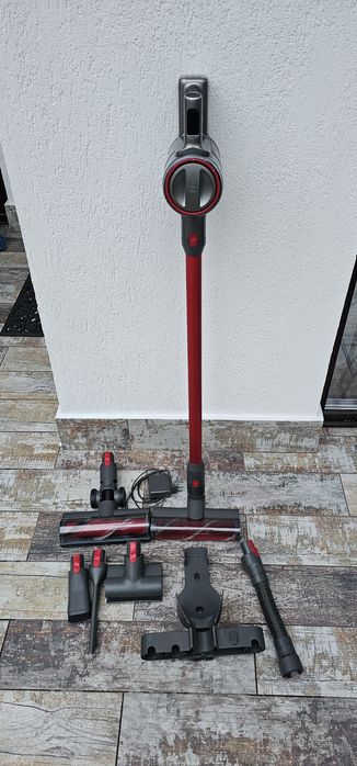 Aspirator fara fir roborok h6 in stare f buna ca nou