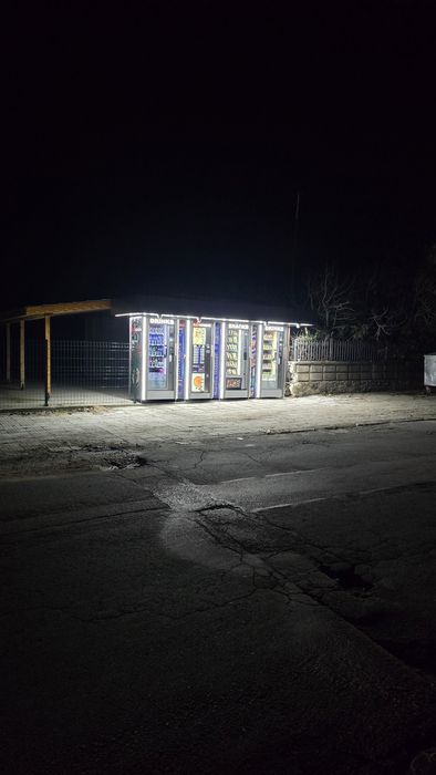 Четворна кутия за вендинг автомат