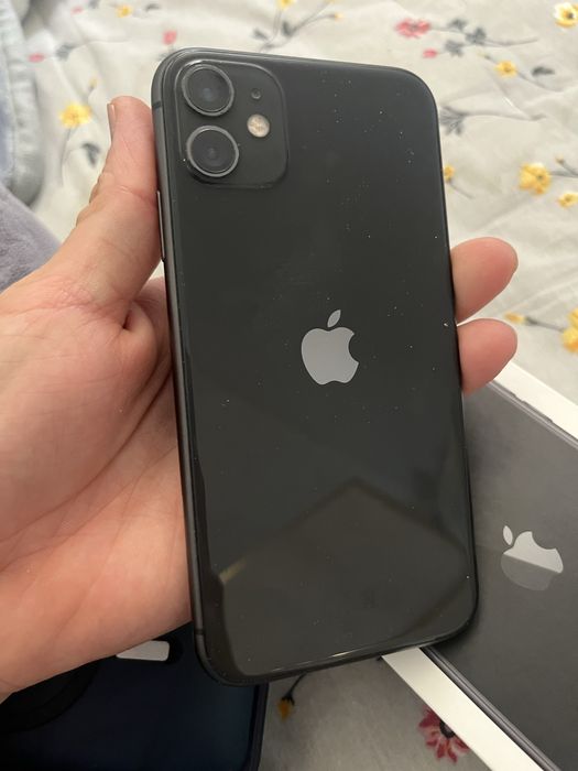 Айфон 11 иделный сост