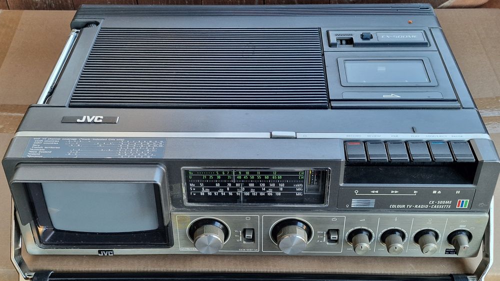 Radio Casetofon + TV JVC