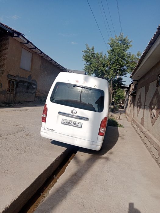 Changan Mikra avtobus
