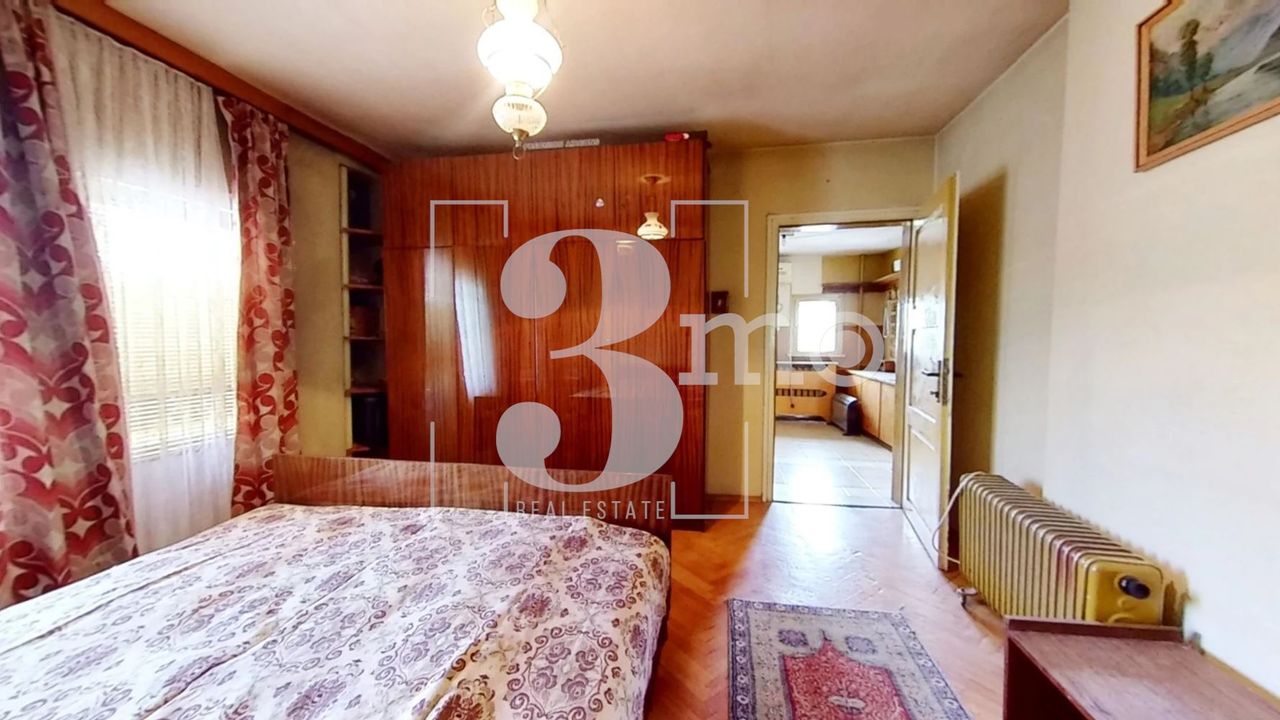 Продава се Къща в Ботевград - 160 кв.м за 1250 €/кв.м - Снимка #2