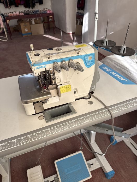 Продажа швейных машинок Jack