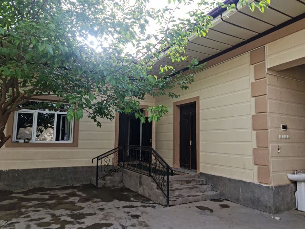 Yer xisobida uy sotiladi