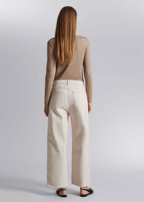 &Other stories топ с квадратно деколте