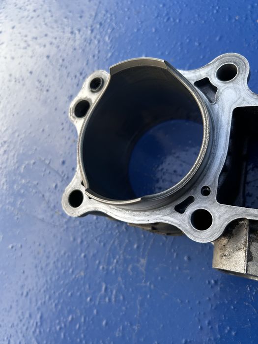 Цилиндър за Honda crf 250r 2009