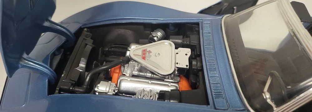 Machetă corvette 1969 1/18 Revell