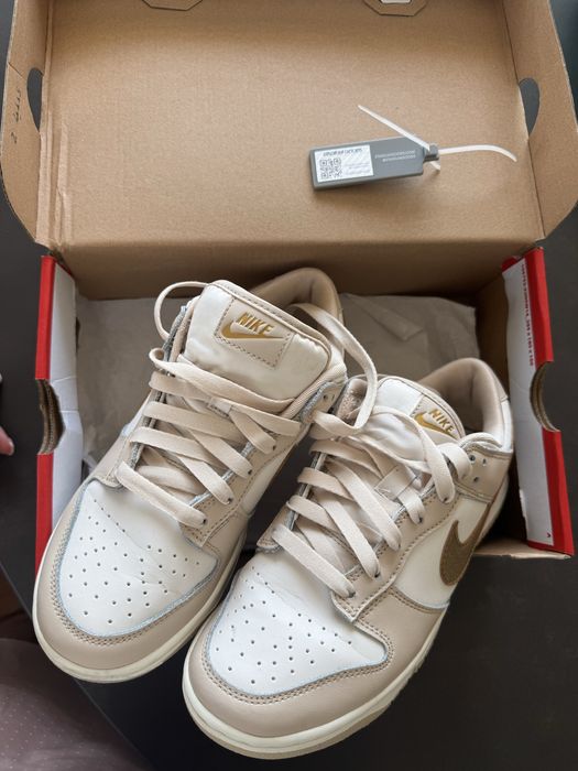 Nike Dunk Low Phantom Metallic Gold - 38 номер като нови!!!