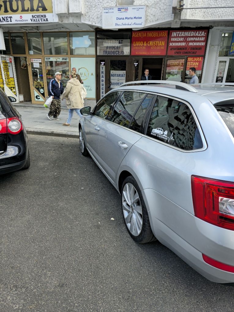 Vând Skoda Octavia Laurin & Klement 2016 4x4