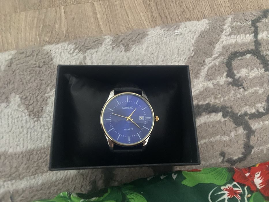 Продасю Часы Casio
