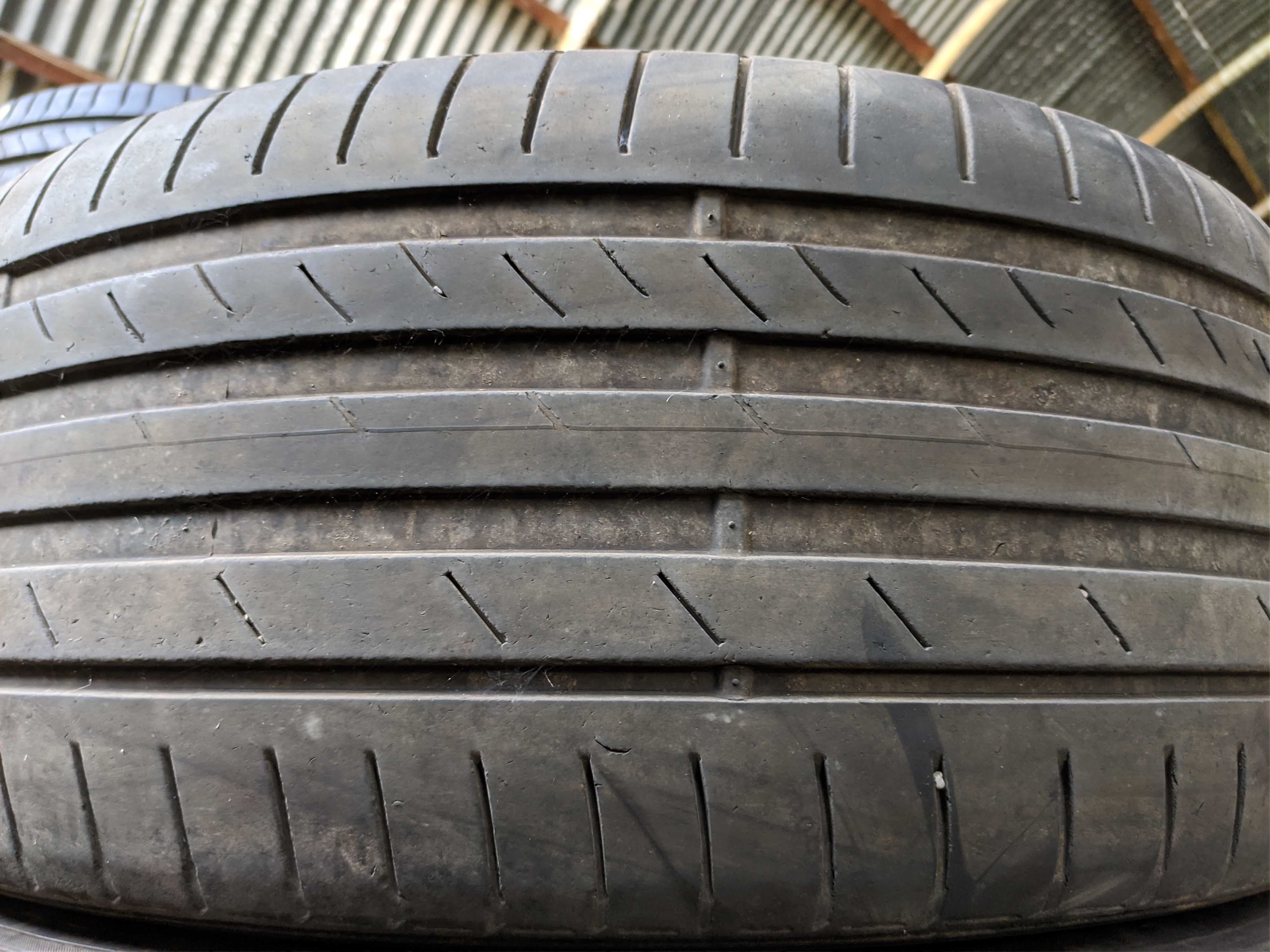 2бр Летни гуми 245 40 20 - Kumho