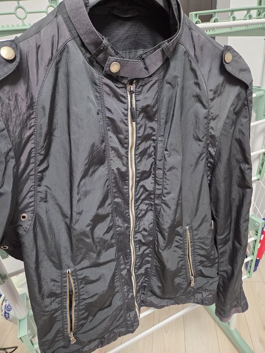 Greaca bărbați Hugo Boss mărimea M-L