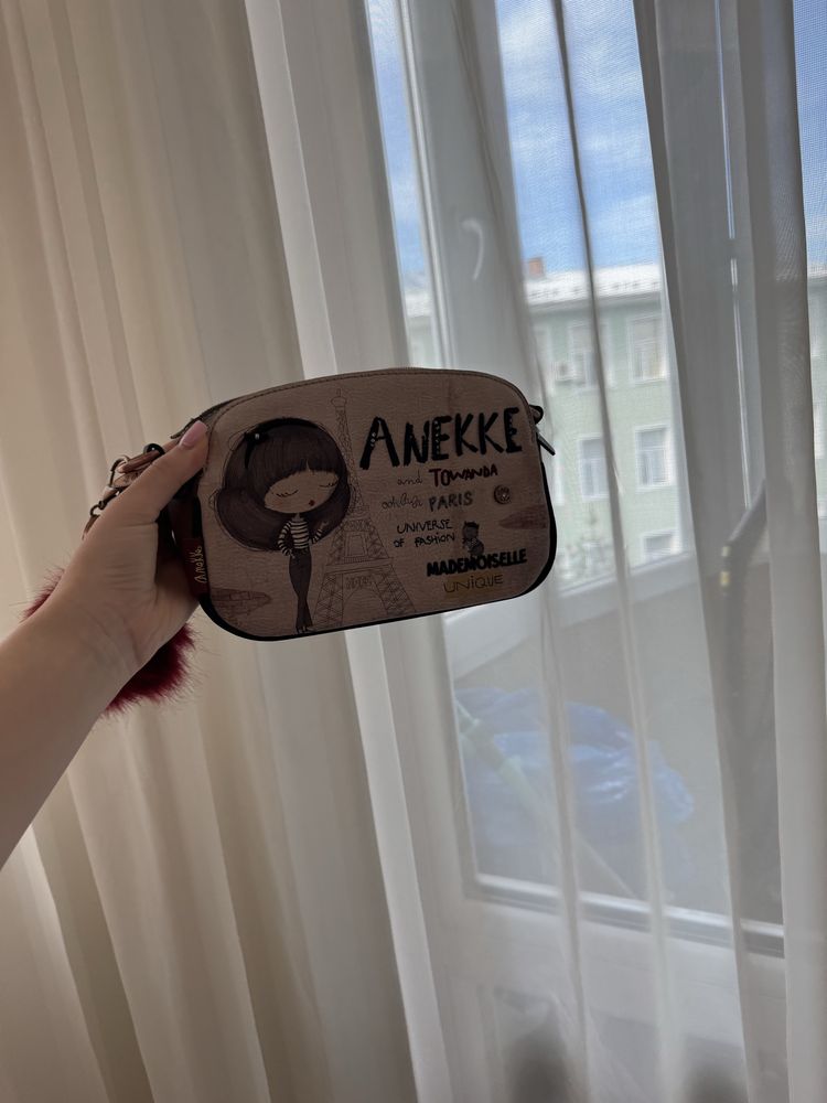 Нова чанта Anneke