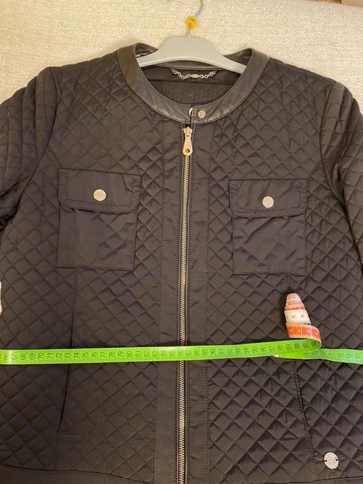 Jacheta Massimo Dutti matlasata scurta