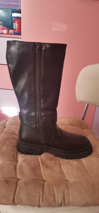 Детски черни ботушки