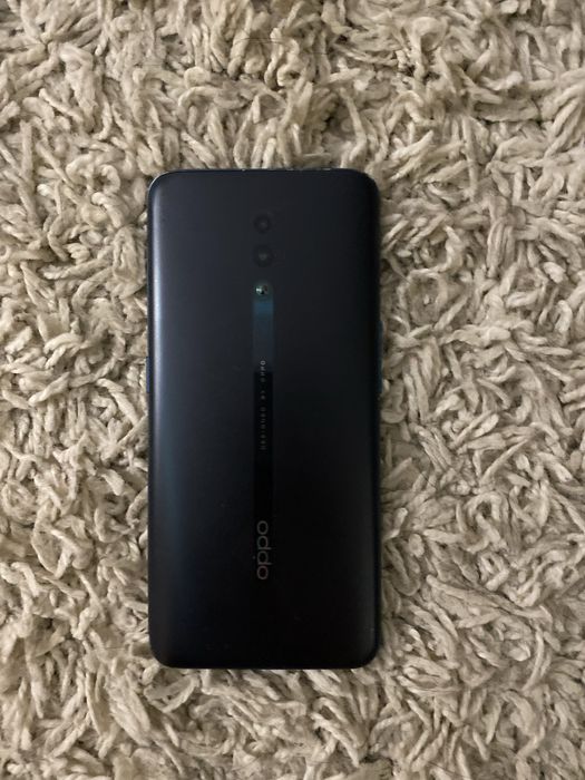 Oppo reno 2 телефон не майненый!