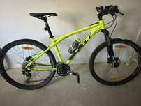 Bicicleta GT, model Avalanche