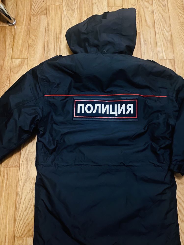 Продам класные куртки формы полиции
