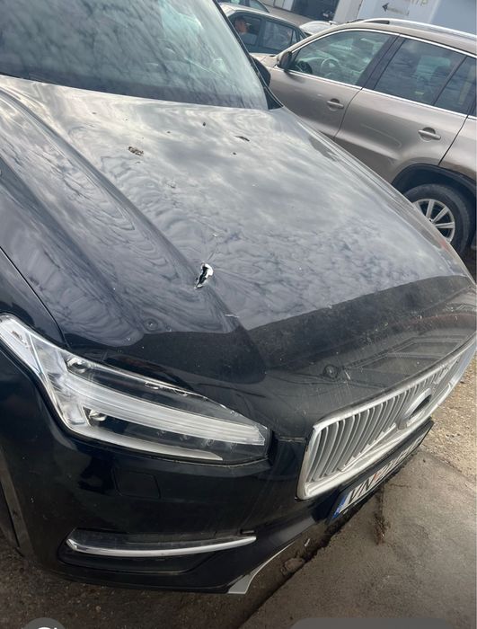 VOLVO XC 90 , 2.0 TDI, 235 cp, 2017, 4x4, 7 locuri, trapă