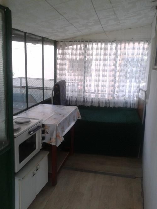 Къща, под наем, к.в. Орландовци