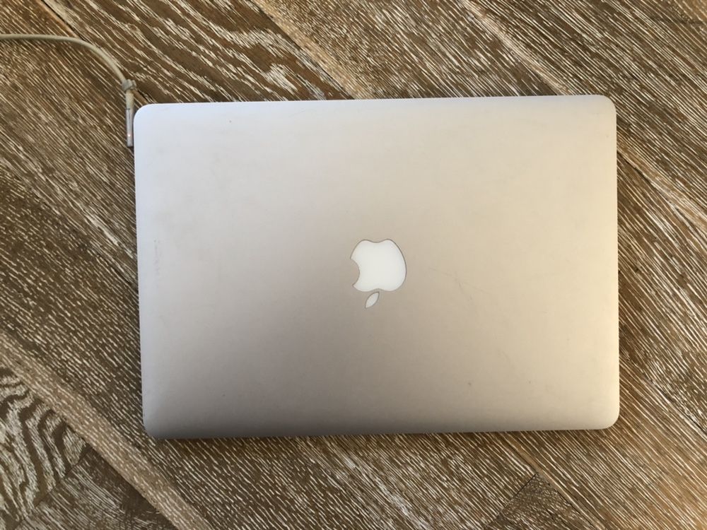 Macbook Air 2011 A1369