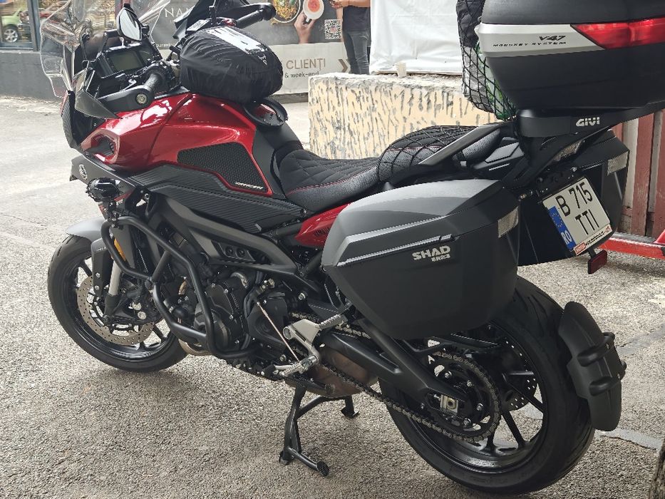 Motocicleta Yamaha MT09 Tracer 2015