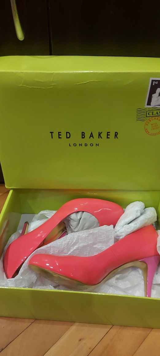 Ted Baker обувки нови