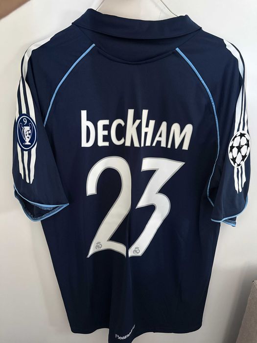 Tricou Beckham Real Madrid retro fotbal cu badge uri
