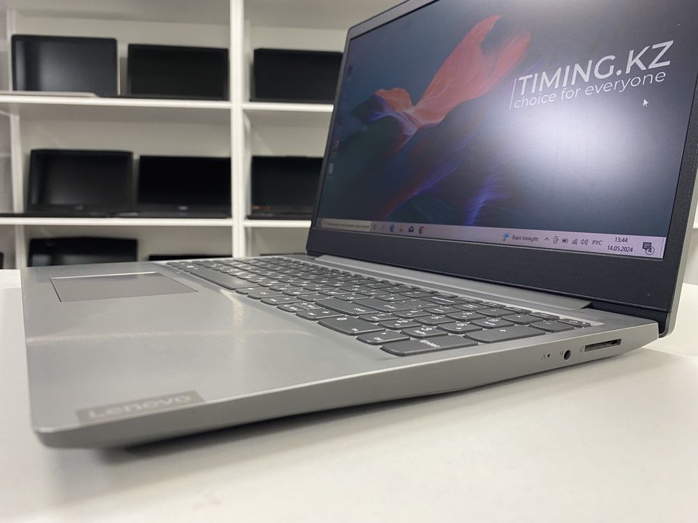 Свежий офисный ноутбук Lenovo - Core i3-1005G1/4GB/SSD 128GB