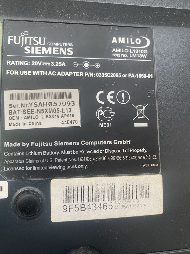 лаптоп Fujitsu Siemens Amilo