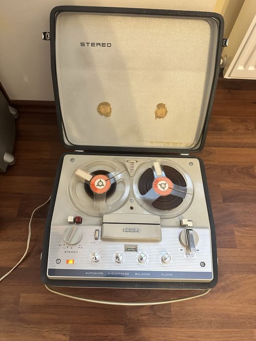 Magnetofon Philips  RK36