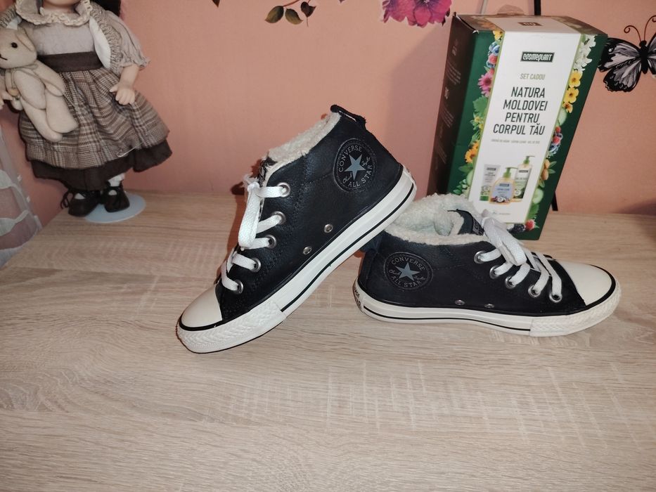 Încălțăminte copii universali atât pentru fetițe cât și pt baietei
