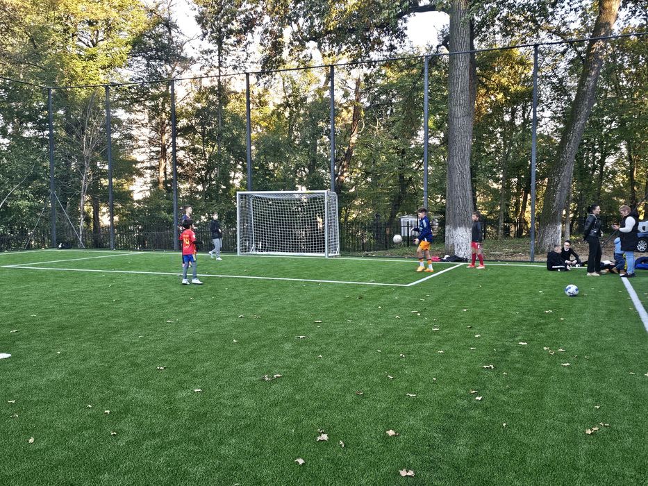 PORTI DE FOTBAL MOBILE din aluminiu dimensiunea  3X2X1 m /  3X2X1,5 m