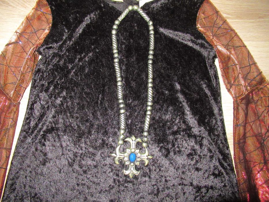 ХЕЛОУИН костюм/рокля--КРАСИВА рокля с аксесоари--128 номер