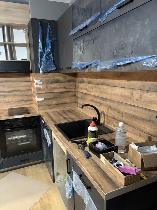 Кухня по поръчка, кухни, кухненски шкафове, монтаж на кухни