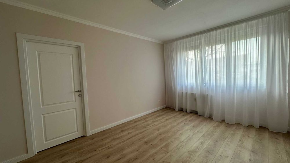 Apartament cu 2 camere de vanzare!Rogerius.