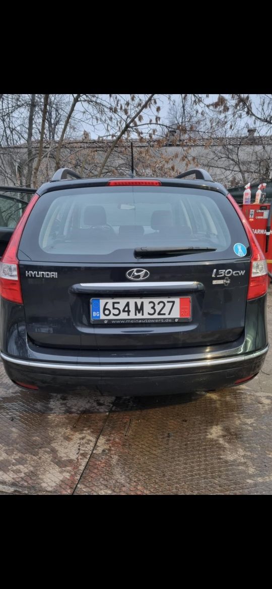 Хюндай I 30SW 1.4/16V  2010 година