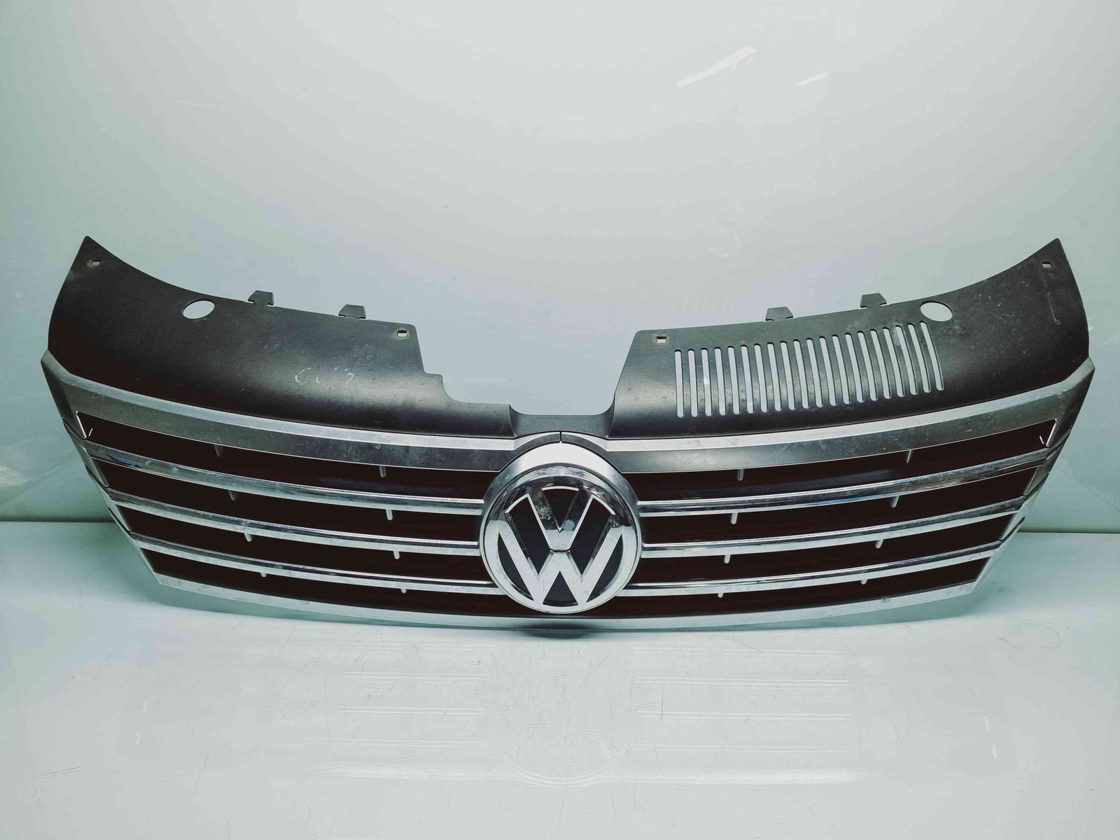 Grila bara fata Volkswagen Passat CC (358) Facelift [Fabr 2012-2016] 3