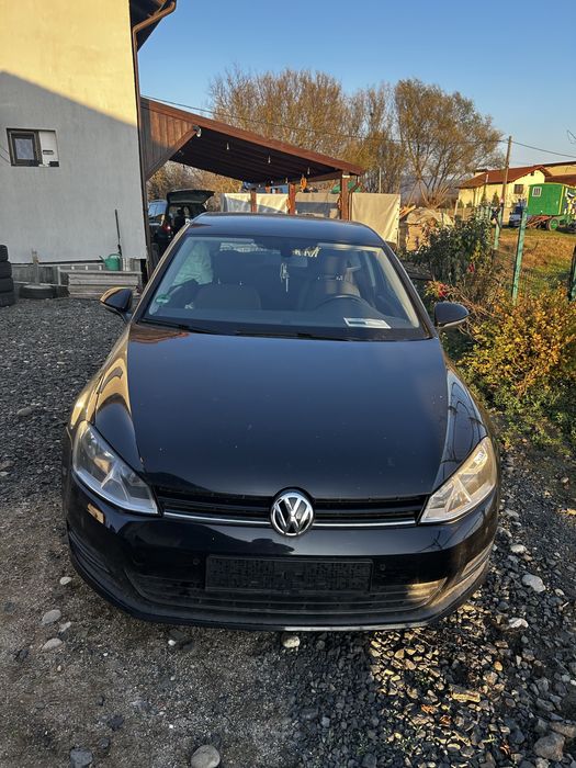 Golf 7 avariat partea dreapta!