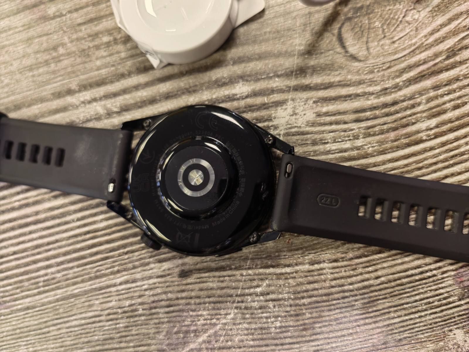 Huawei Watch GT 3 със зарядно
