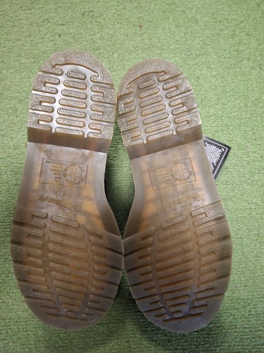 Dr Martens  1925- Работни обувки с бомбе и пластина.  Чисто нови с ети