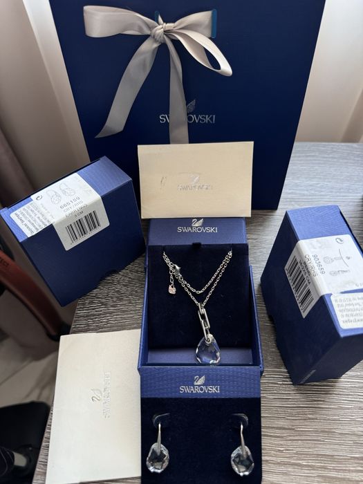 Комплект Swarovski