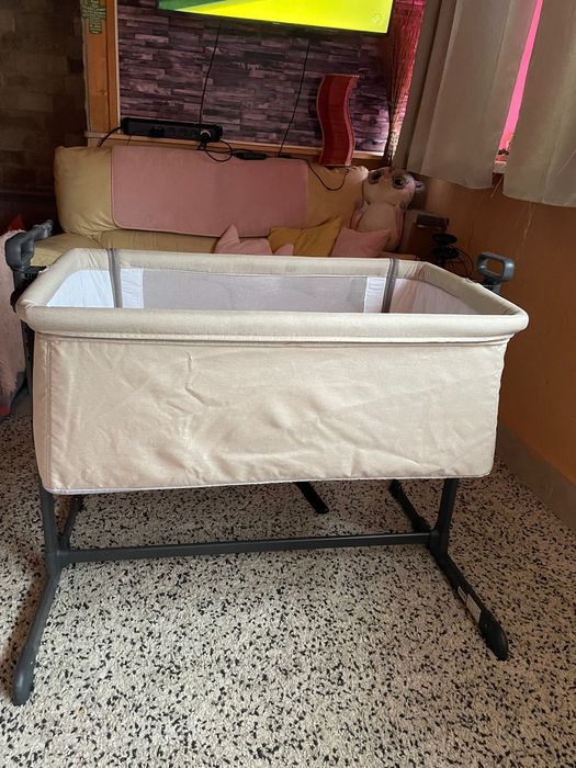 Chipolino next to me креватче