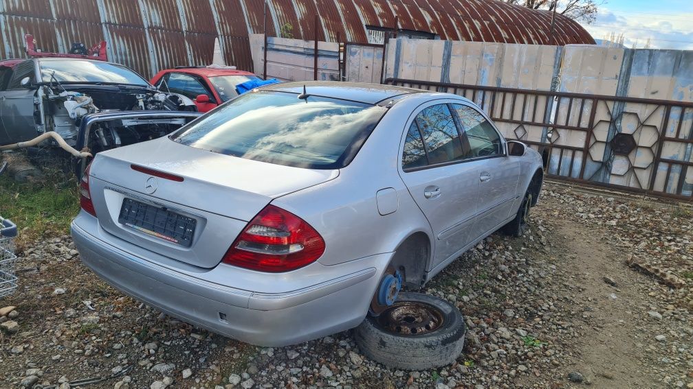 Мерцедес Е270 цди, Mercedes W211 E 270 CDI На Части !!!