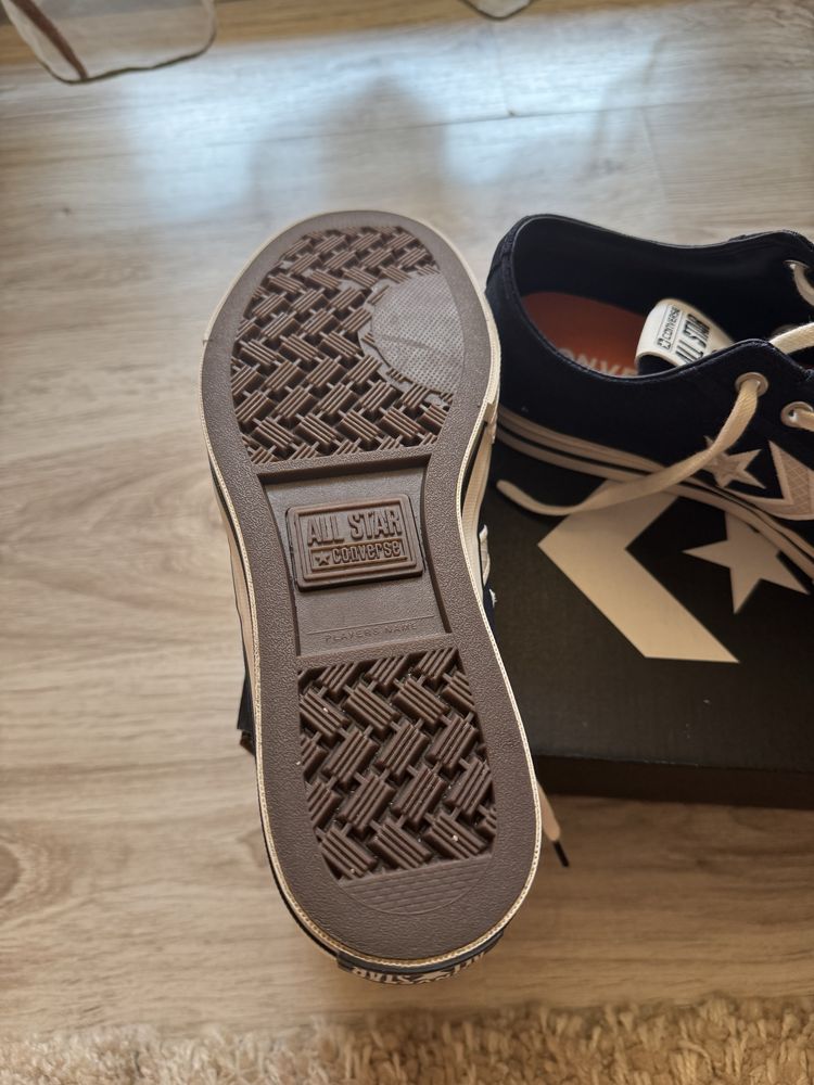 Vand Tenesi Converse Unisex marime 40,5