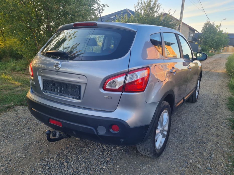 Nissan Qashqai 1.5 DCI 2011 Euro 5 216.000 Carte service