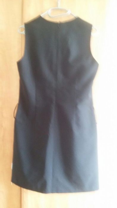 Rochie neagra scurta